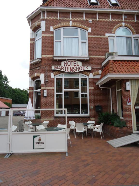 Hotel Martenshoek Hoogezand Bagian luar foto
