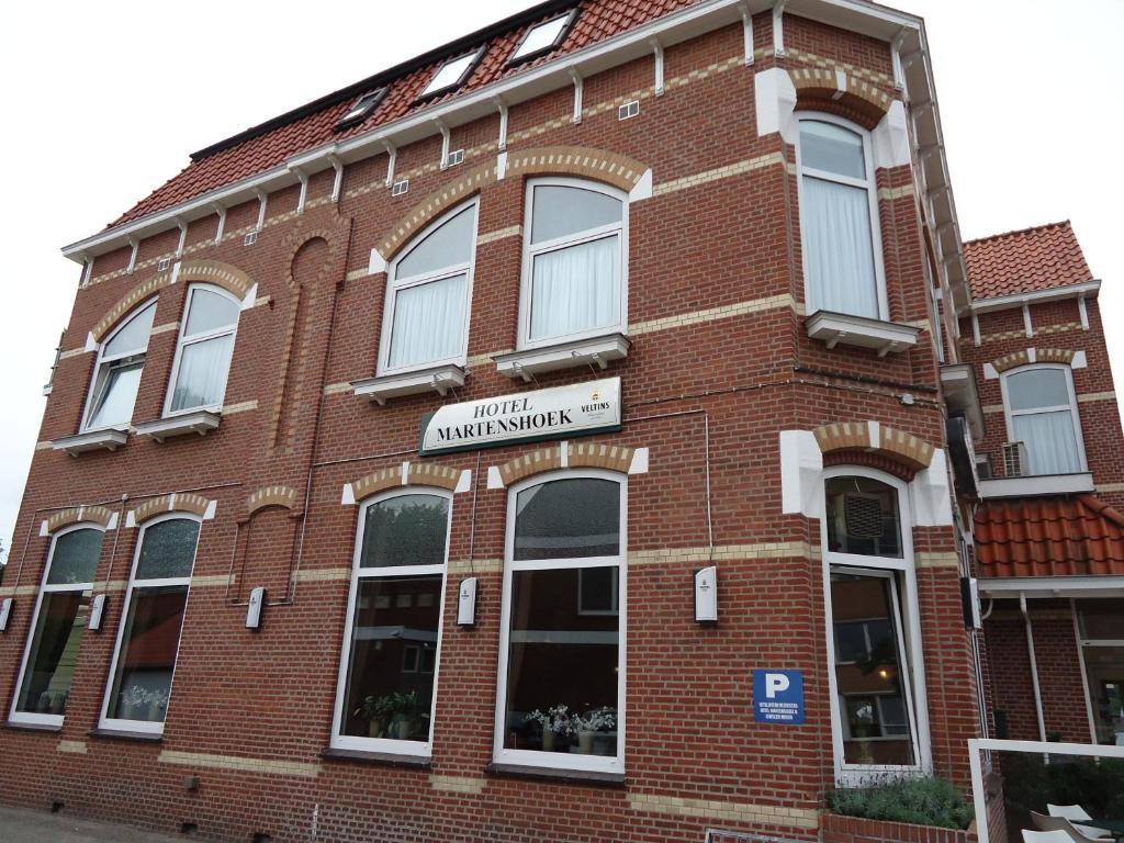 Hotel Martenshoek Hoogezand Bagian luar foto
